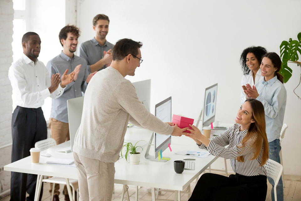 quà tết doanh nghiệp 2023