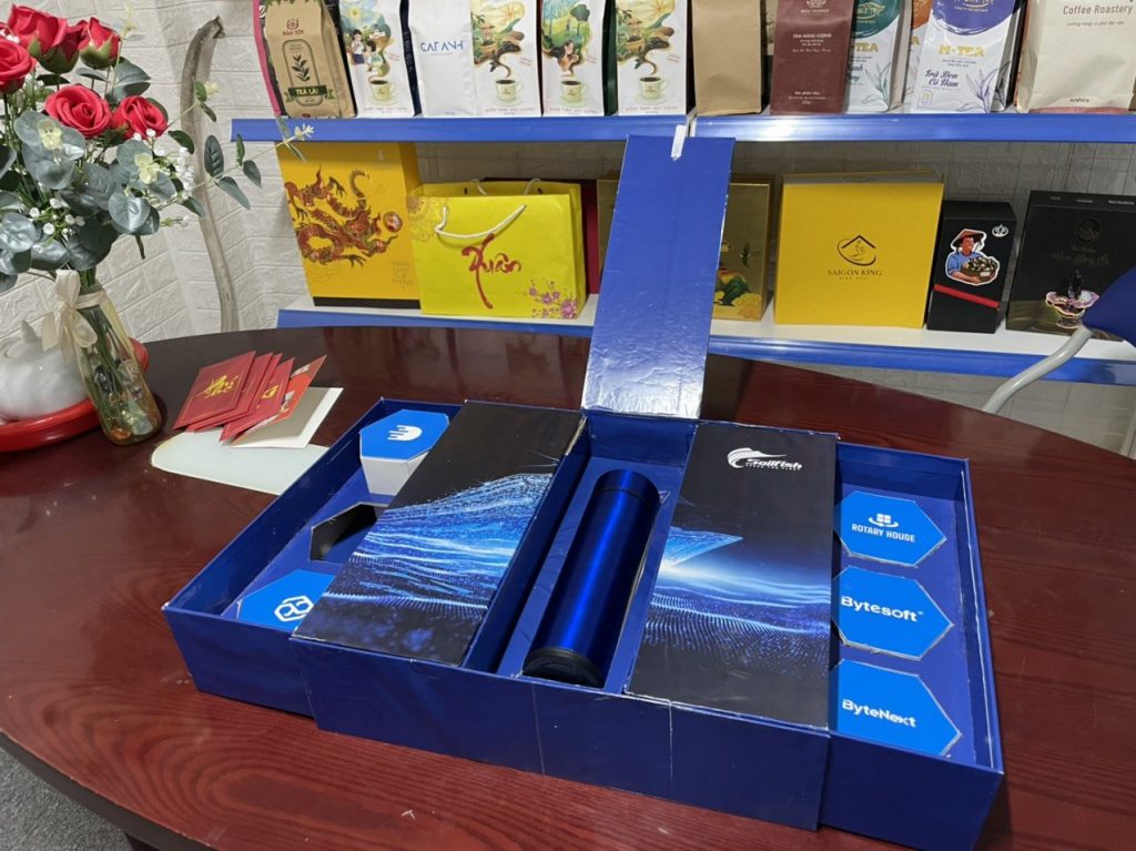 Hộp quà tết doanh nghiệp hợp xu hướng thị trường